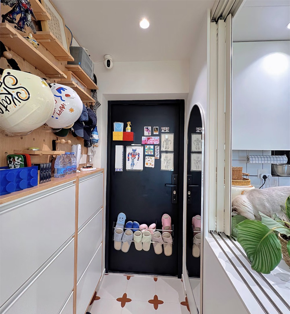 3 người sống trong ng&ocirc;i nh&agrave; 37m&sup2;: Kh&ocirc;ng chen ch&uacute;c, kh&ocirc;ng b&iacute; b&aacute;ch - Ảnh 3.