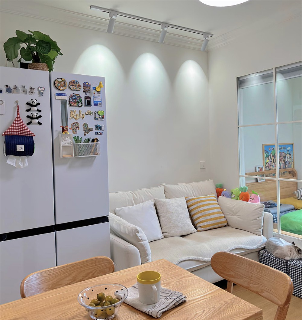 3 người sống trong ng&ocirc;i nh&agrave; 37m&sup2;: Kh&ocirc;ng chen ch&uacute;c, kh&ocirc;ng b&iacute; b&aacute;ch - Ảnh 4.