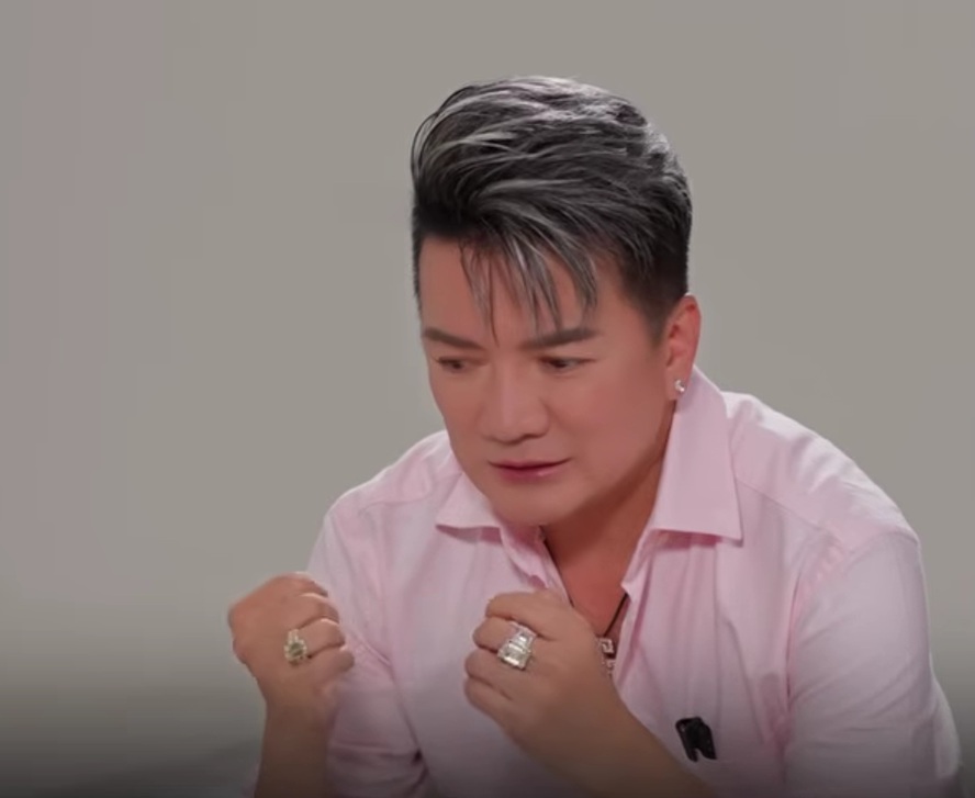 Đàm Vĩnh Hưng chia sẻ cát xê 25 nghìn đồng và những điều thú vị về bản thân - Ảnh 2. Đàm Vĩnh Hưng chia sẻ cát xê 25 nghìn đồng và những điều thú vị về bản thân - Ảnh 2.