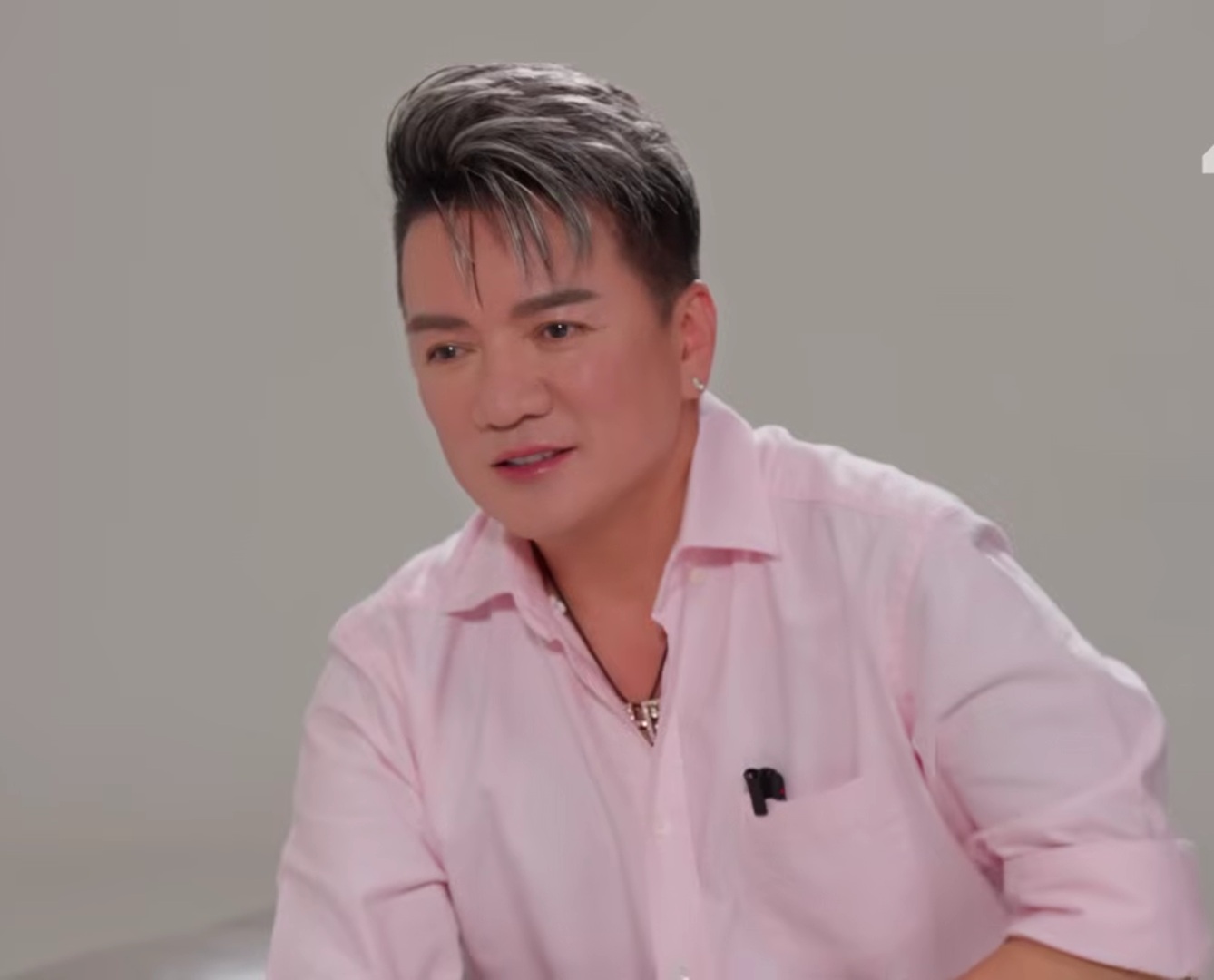 Đàm Vĩnh Hưng chia sẻ cát xê 25 nghìn đồng và những điều thú vị về bản thân - Ảnh 1. Đàm Vĩnh Hưng chia sẻ cát xê 25 nghìn đồng và những điều thú vị về bản thân - Ảnh 1.