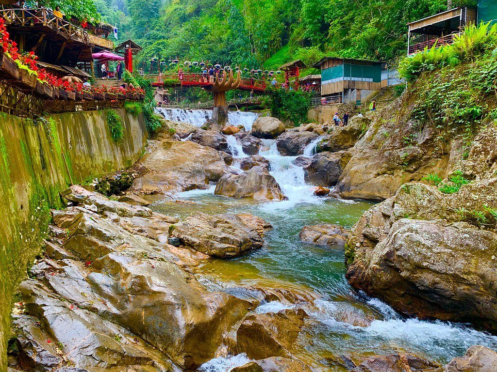 Việt Nam c&oacute; ng&ocirc;i l&agrave;ng cổ h&igrave;nh th&agrave;nh từ thế kỷ 19, kh&iacute; hậu m&aacute;t mẻ quanh năm, đang được đề cử L&agrave;ng du lịch tốt nhất thế giới - Ảnh 5.
