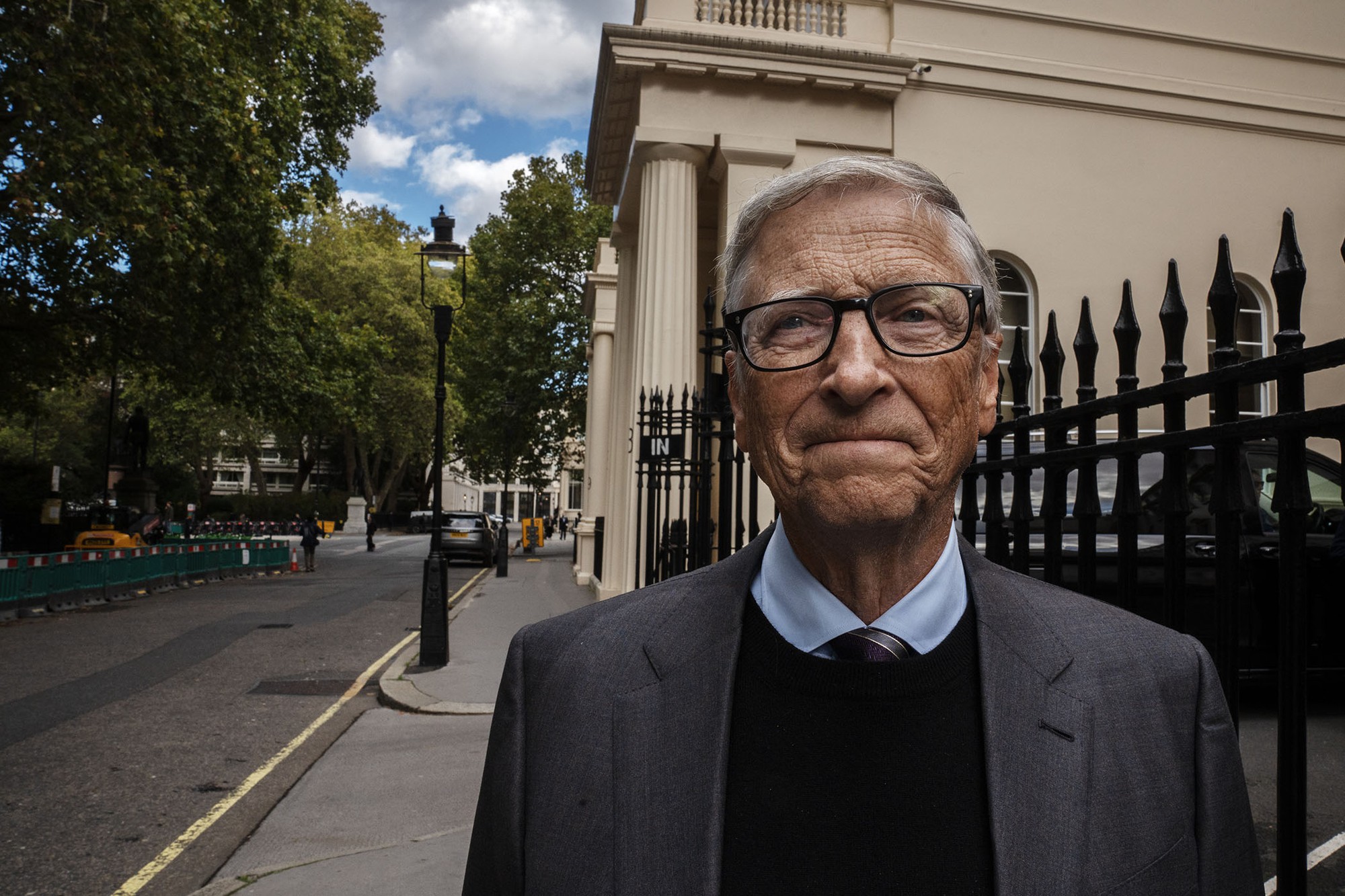 Bill Gates thừa nhận Kỹ năng lập trình đã lạc hậu trong kỷ nguyên AI 2026 - Ảnh 2. Bill Gates thừa nhận Kỹ năng lập trình đã lạc hậu trong kỷ nguyên AI 2026 - Ảnh 2.