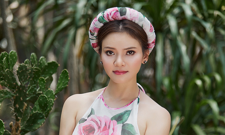 Nữ nghệ sĩ quê Nghệ An được phong NSND ở tuổi 41: 