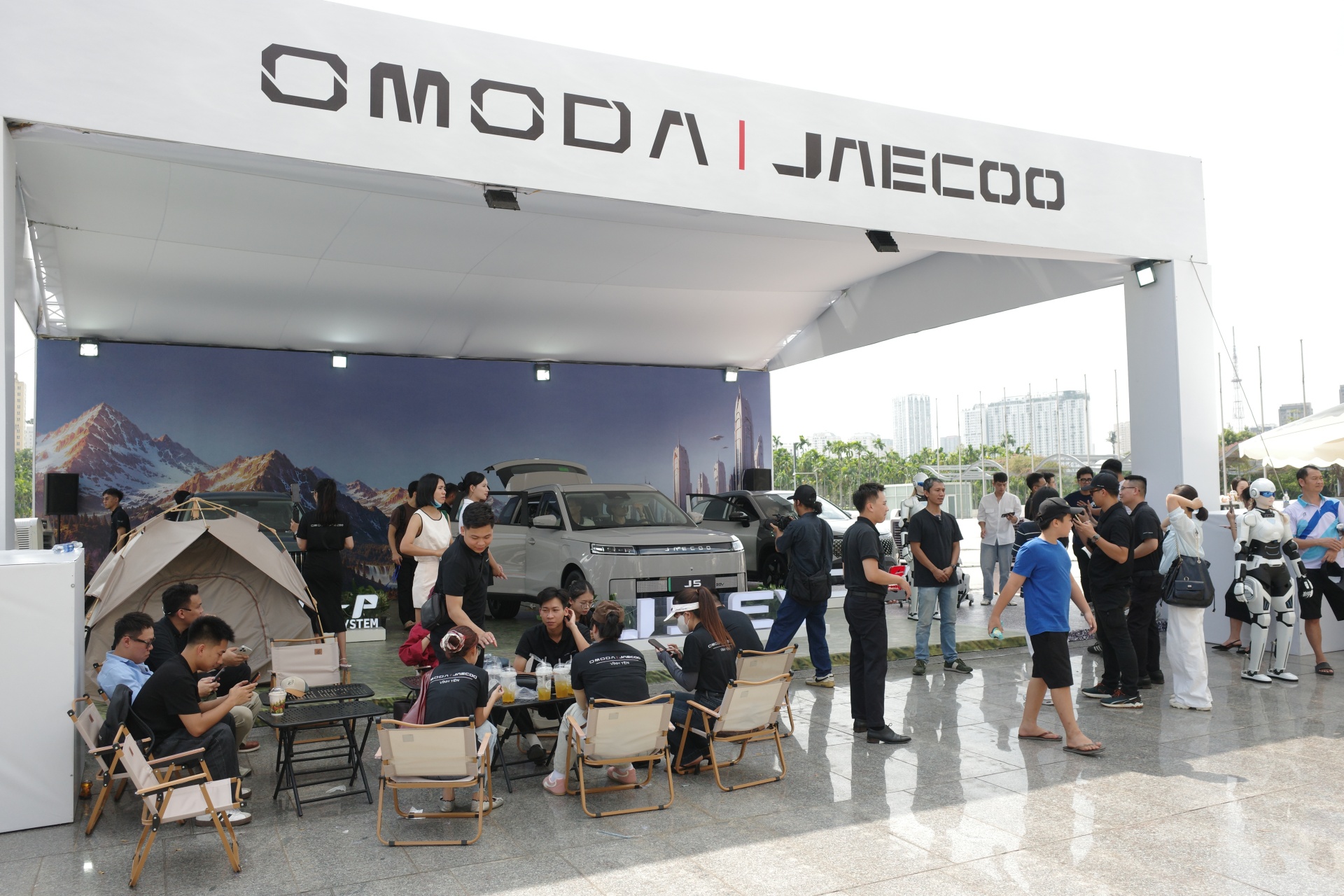 Gala Car Choice Awards 2026 diễn ra tối nay: Công bố chiến thắng 14 hạng mục, Hồ Ngọc Hà cùng nhiều nghệ sĩ lớn khác góp mặt - Ảnh 13.