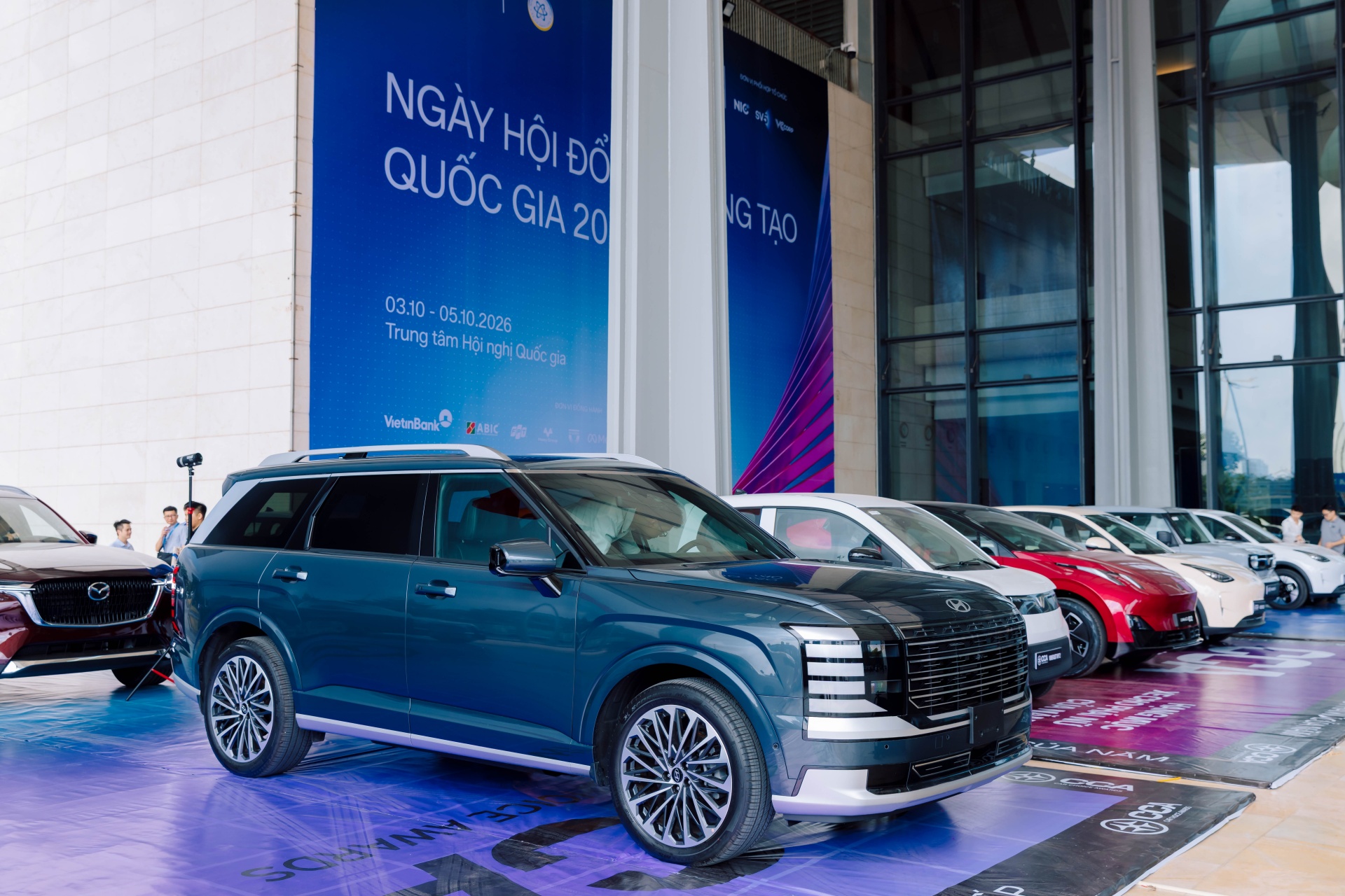 Gala Car Choice Awards 2026 diễn ra tối nay: Công bố chiến thắng 14 hạng mục, Hồ Ngọc Hà cùng nhiều nghệ sĩ lớn khác góp mặt - Ảnh 2.