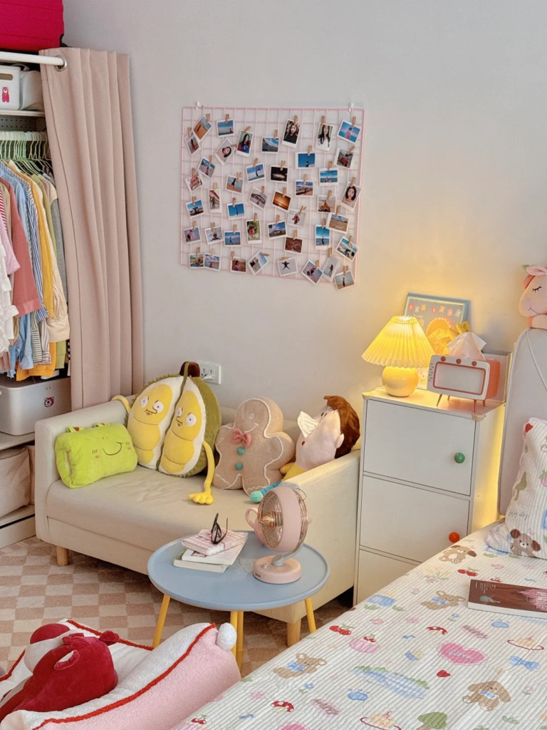 Cô gái 31 tuổi sống như công chúa Với phòng thuê 3 , 9 triệu ở Trùng Khánh - Ảnh 5. Cô gái 31 tuổi sống như công chúa Với phòng thuê 3 , 9 triệu ở Trùng Khánh - Ảnh 5.
