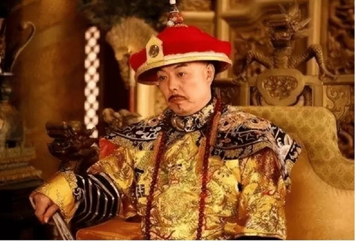 Kh&ocirc;ng thể giặt bằng nước , long b&agrave;o ho&agrave;ng đế Trung hoa được l&agrave;m sạch thế n&agrave;o? - Ảnh 3.