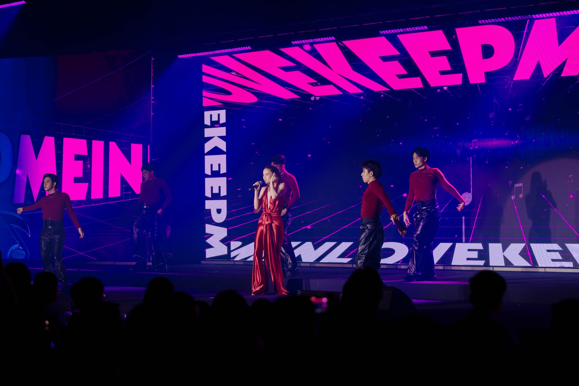 Gala Better Choice Awards 2026: &Acirc;m nhạc , &aacute;nh s&aacute;ng v&agrave; c&ocirc;ng nghệ h&ograve;a quyện trong một đ&ecirc;m tuyệt vời - Ảnh 29.