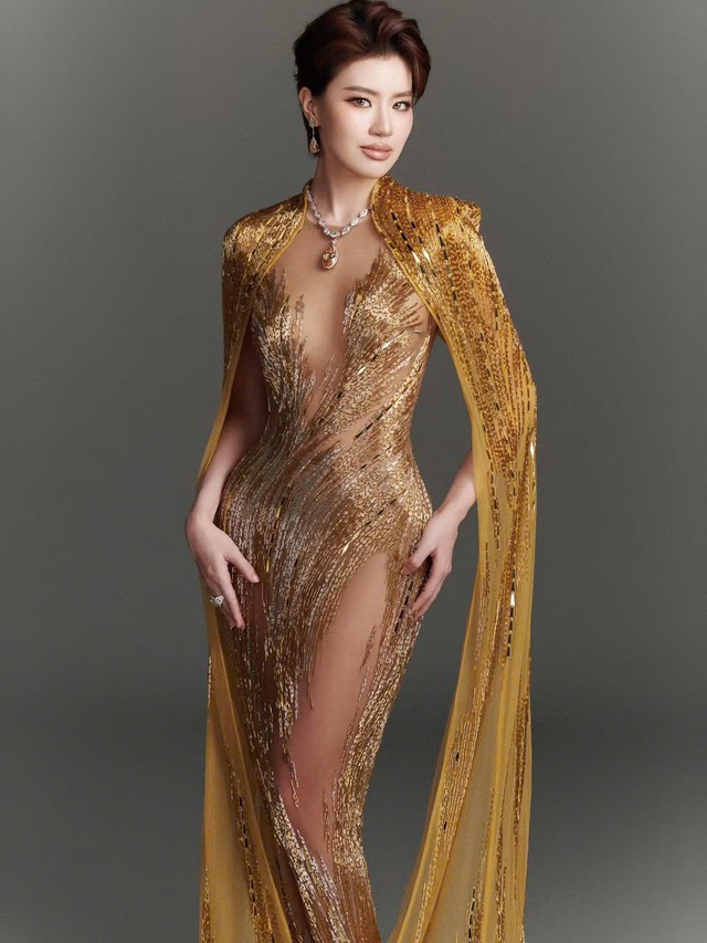 Thu nhập của &Aacute; hậu Miss Universe đ&oacute;ng phim trăm tỷ, c&oacute; b&agrave;i h&aacute;t nổi tiếng to&agrave;n cầu - Ảnh 2.