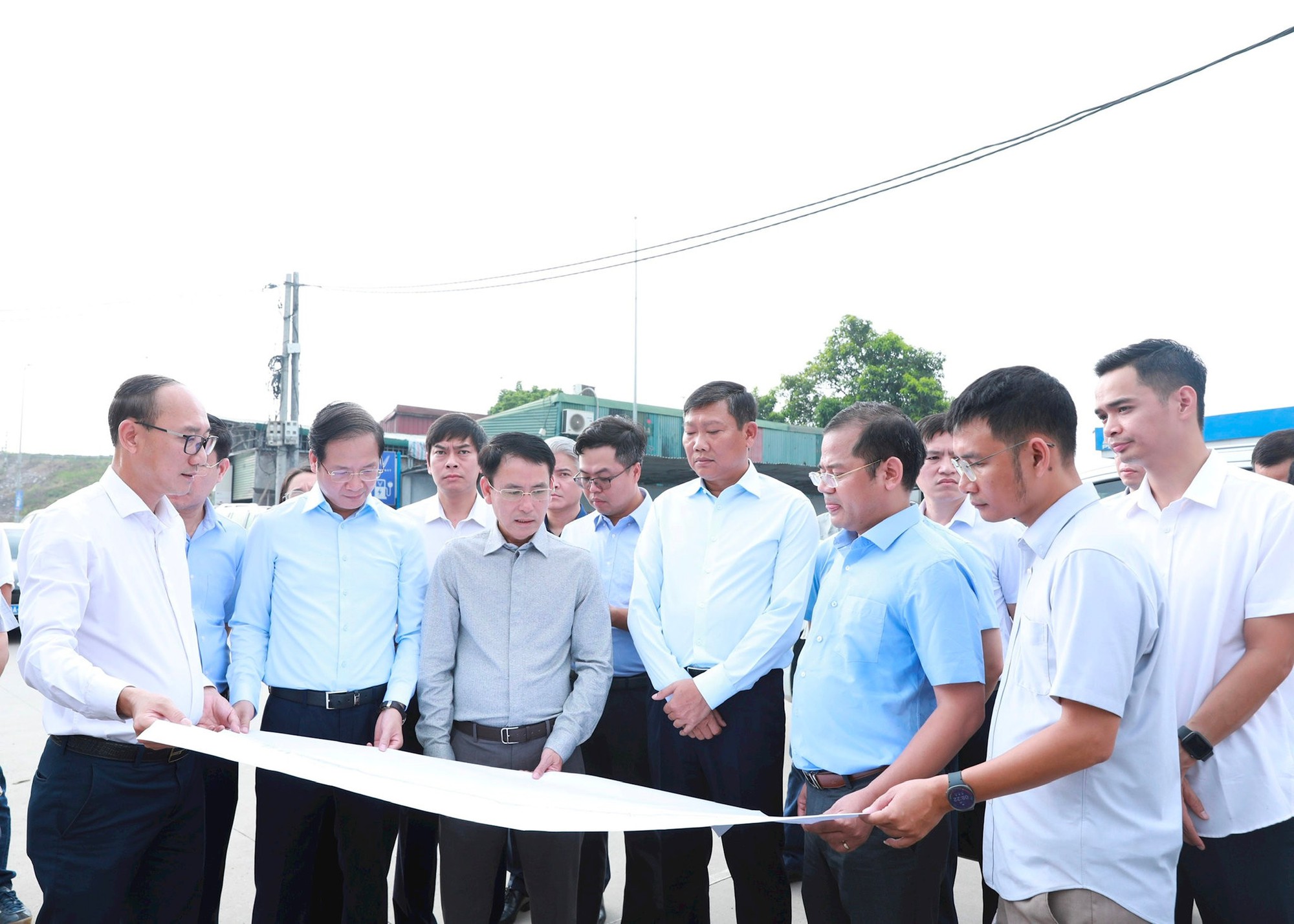 Hà Nội đạt GRDP 10,02%: Từ quyết tâm đến năng lực tăng trưởng - Ảnh 21.