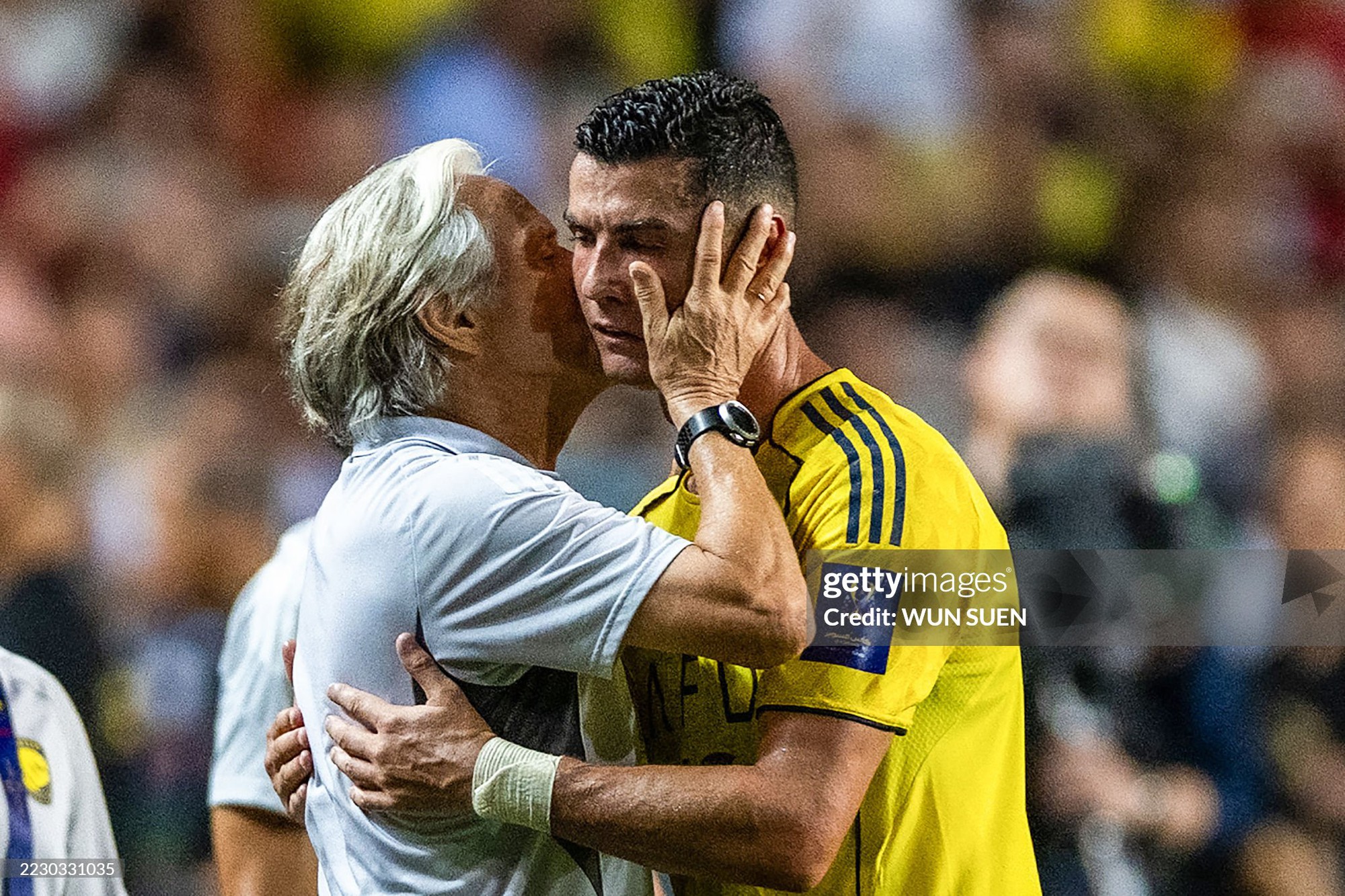 HLV Jorge Jesus lạnh lùng phản hồi cáo buộc của Ronaldo về tuyển Bồ Đào Nha - Ảnh 1. HLV Jorge Jesus lạnh lùng phản hồi cáo buộc của Ronaldo về tuyển Bồ Đào Nha - Ảnh 1.