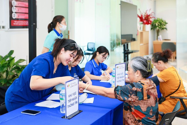 Long Châu chinh phục “cú đúp” giải thưởng tại Better Choice Awards 2026, đánh dấu ba năm liền được vinh danh - Ảnh 3. Long Châu chinh phục “cú đúp” giải thưởng tại Better Choice Awards 2026, đánh dấu ba năm liền được vinh danh - Ảnh 3.