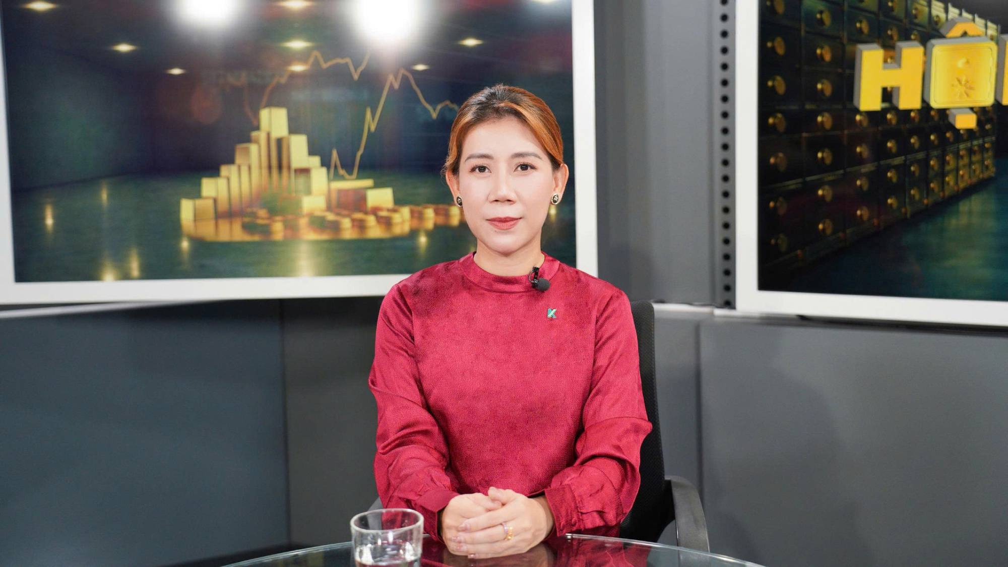 BTV M&ugrave;i Kh&aacute;nh Ly b&agrave;n về chiến lược quản l&yacute; t&agrave;i sản với một gi&aacute;m đốc tr&ecirc;n The Wealth Box Talk - Ảnh 2.
