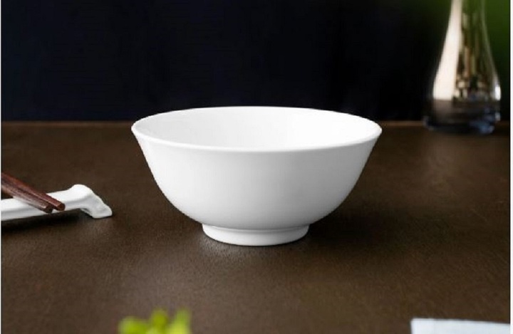 V&igrave; sao đ&aacute;y b&aacute;t kh&ocirc;ng bằng phẳng m&agrave; lu&ocirc;n phải c&oacute; phần đế tr&ograve;n d&agrave;y? - Ảnh 5.