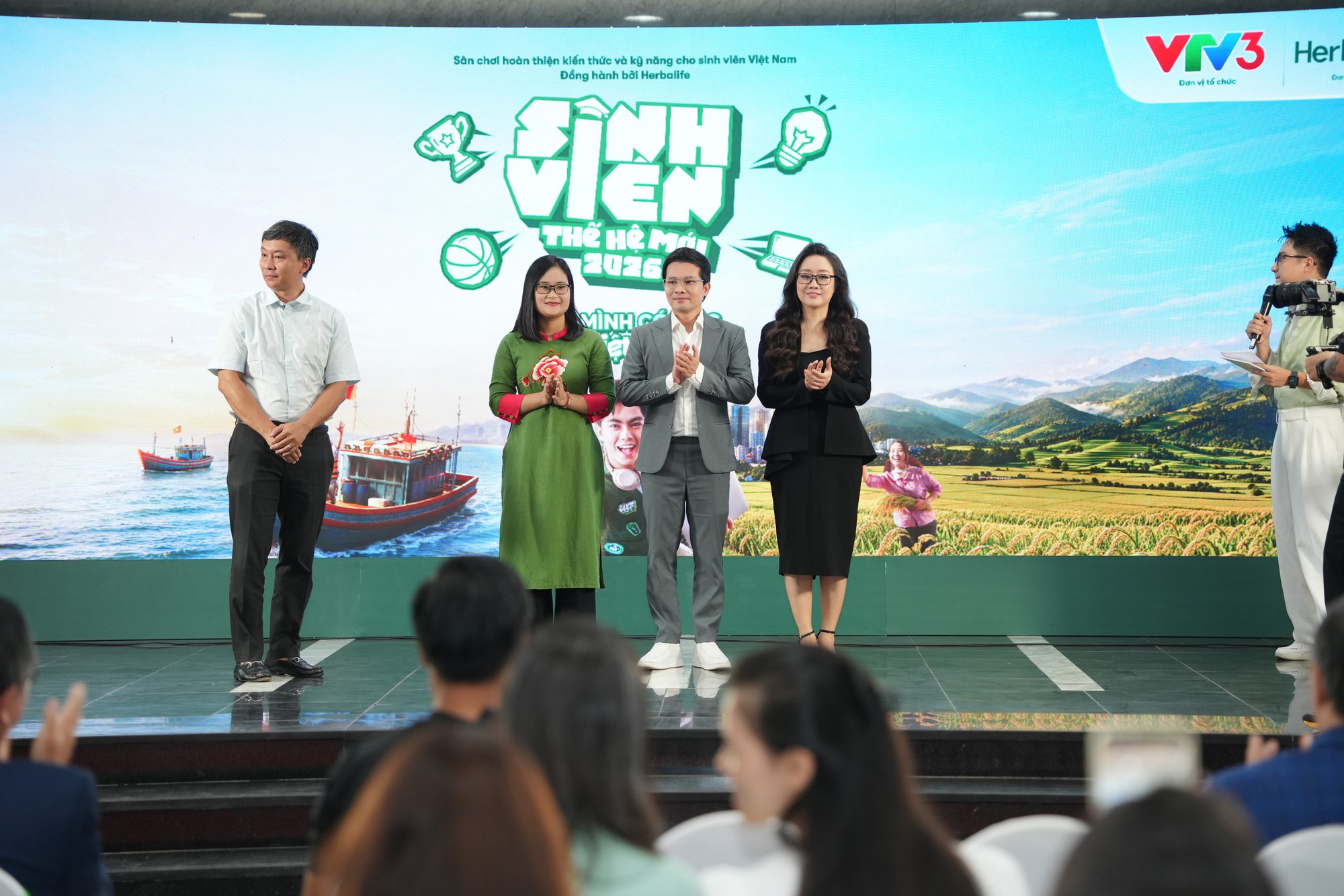 CEO AVES Nguyễn Văn Thanh bất ngờ nhận nhiệm vụ đặc biệt tại VTV - Ảnh 1.