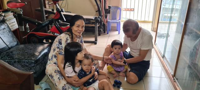 &Ocirc;ng b&agrave; chăm ch&aacute;u h&atilde;y giữ vững 3 giới hạn để bản th&acirc;n đỡ mệt - Ảnh 4.