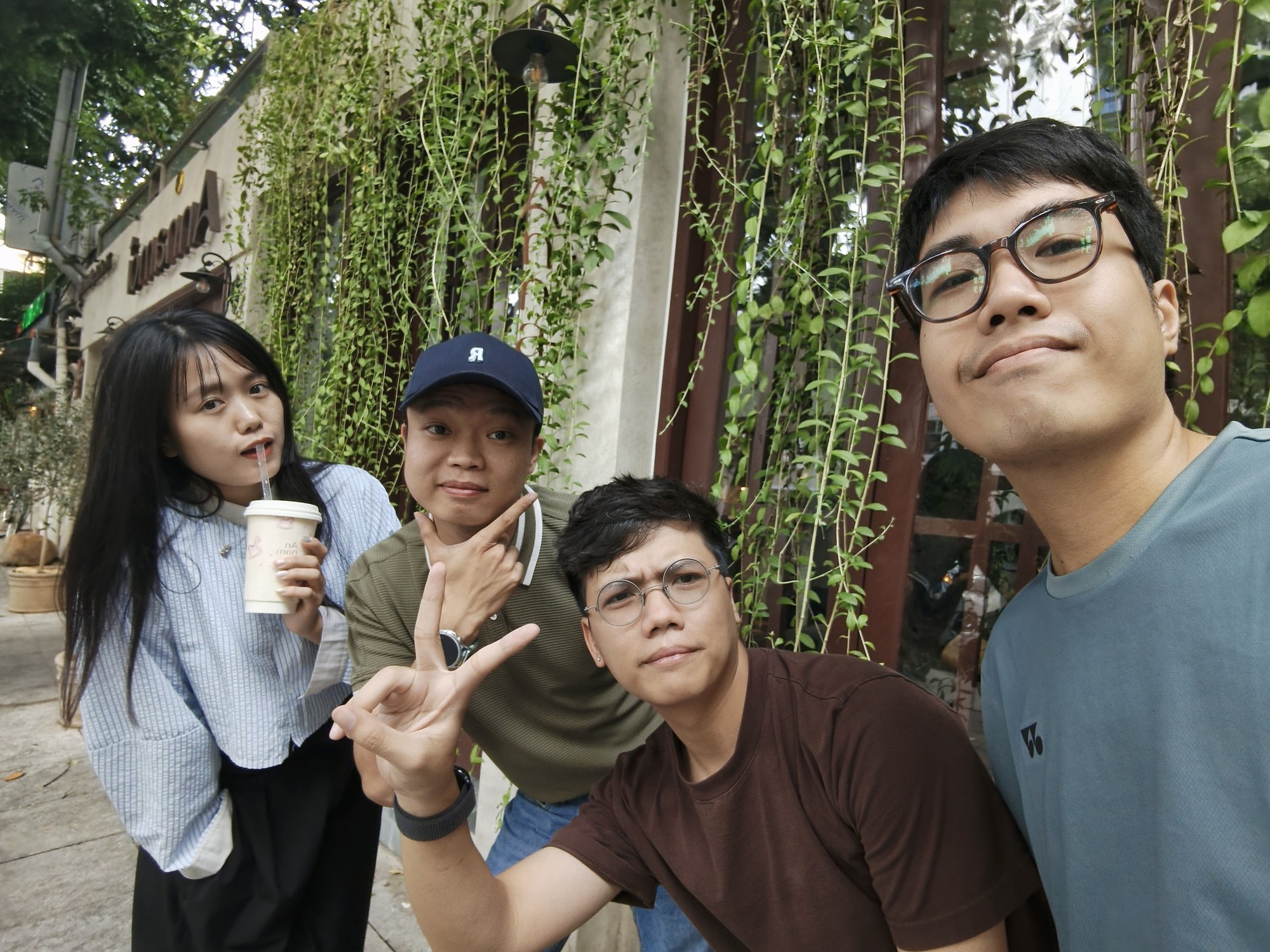 OPPO A7 Pro 5G chiếc Smartphone chụp selfie tuyệt đỉnh cho giới trẻ năm 2026 - Ảnh 9. OPPO A7 Pro 5G chiếc Smartphone chụp selfie tuyệt đỉnh cho giới trẻ năm 2026 - Ảnh 9.