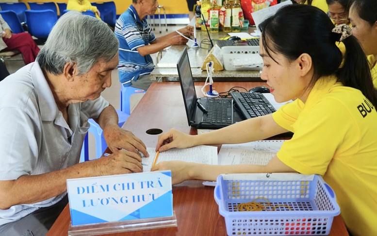 Các trường hợp được nghỉ hưu trước tuổi từ 5 đến 10 năm mà không bị trừ lương hưu