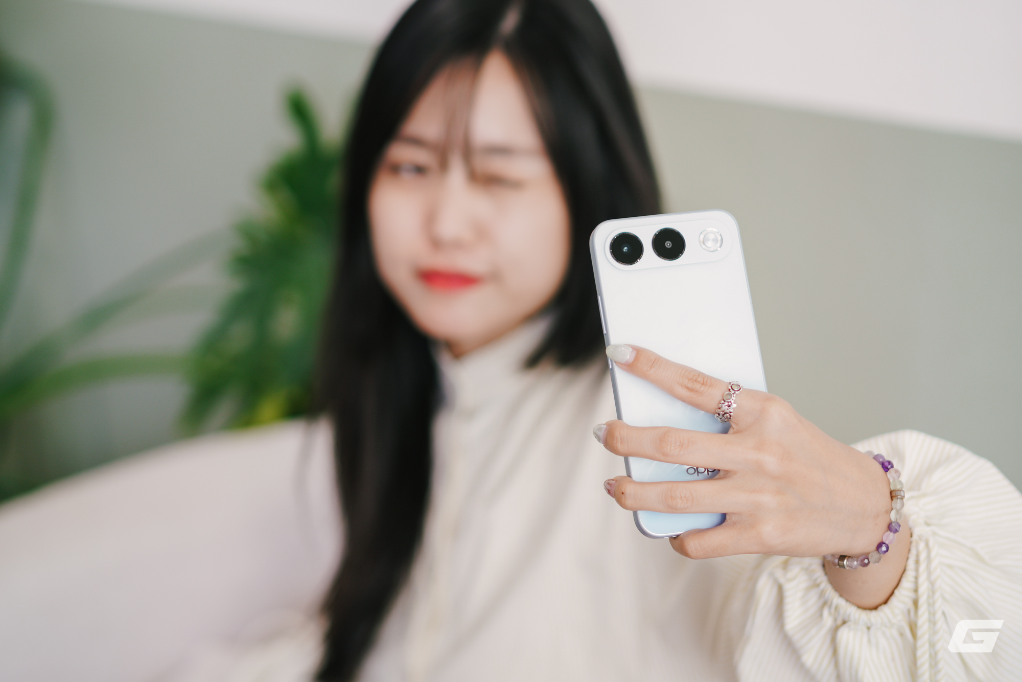 OPPO A7 Pro 5G chiếc Smartphone chụp selfie tuyệt đỉnh cho giới trẻ năm 2026 - Ảnh 2. OPPO A7 Pro 5G chiếc Smartphone chụp selfie tuyệt đỉnh cho giới trẻ năm 2026 - Ảnh 2.
