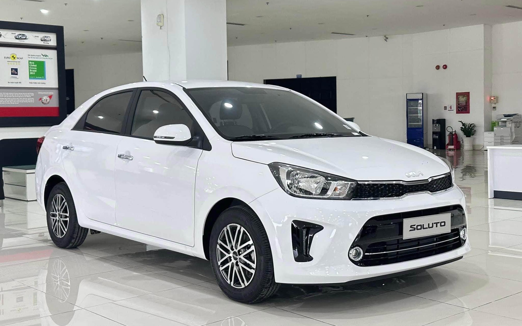 Xuất hiện mẫu xe rộng ngang Vios nhưng rẻ hơn cả Morning, i10