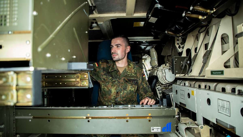 Đức hủy mua hệ thống t&aacute;c chiến điện tử MAUS do kh&ocirc;ng đ&aacute;p ứng y&ecirc;u cầu chiến trường - Ảnh 7.