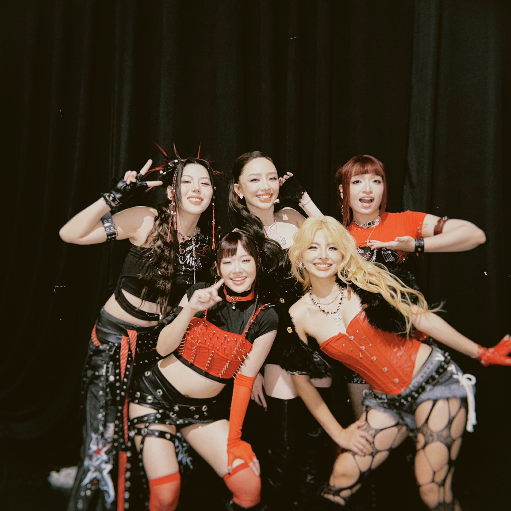 Phản ứng của Touliver trước màn đụng mặt của Tóc Tiên và MaiQuinn- Ảnh 1.