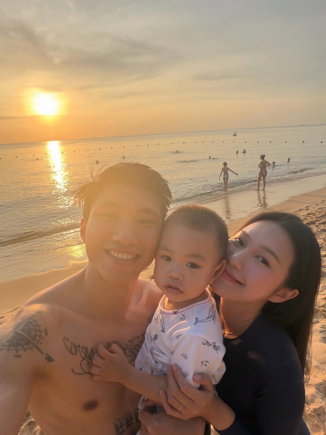 Đoàn Văn Hậu lần làm một chuyện cho Doãn Hải My, khoảnh khắc vô tình hé lộ cuộc sống hôn nhân- Ảnh 6.