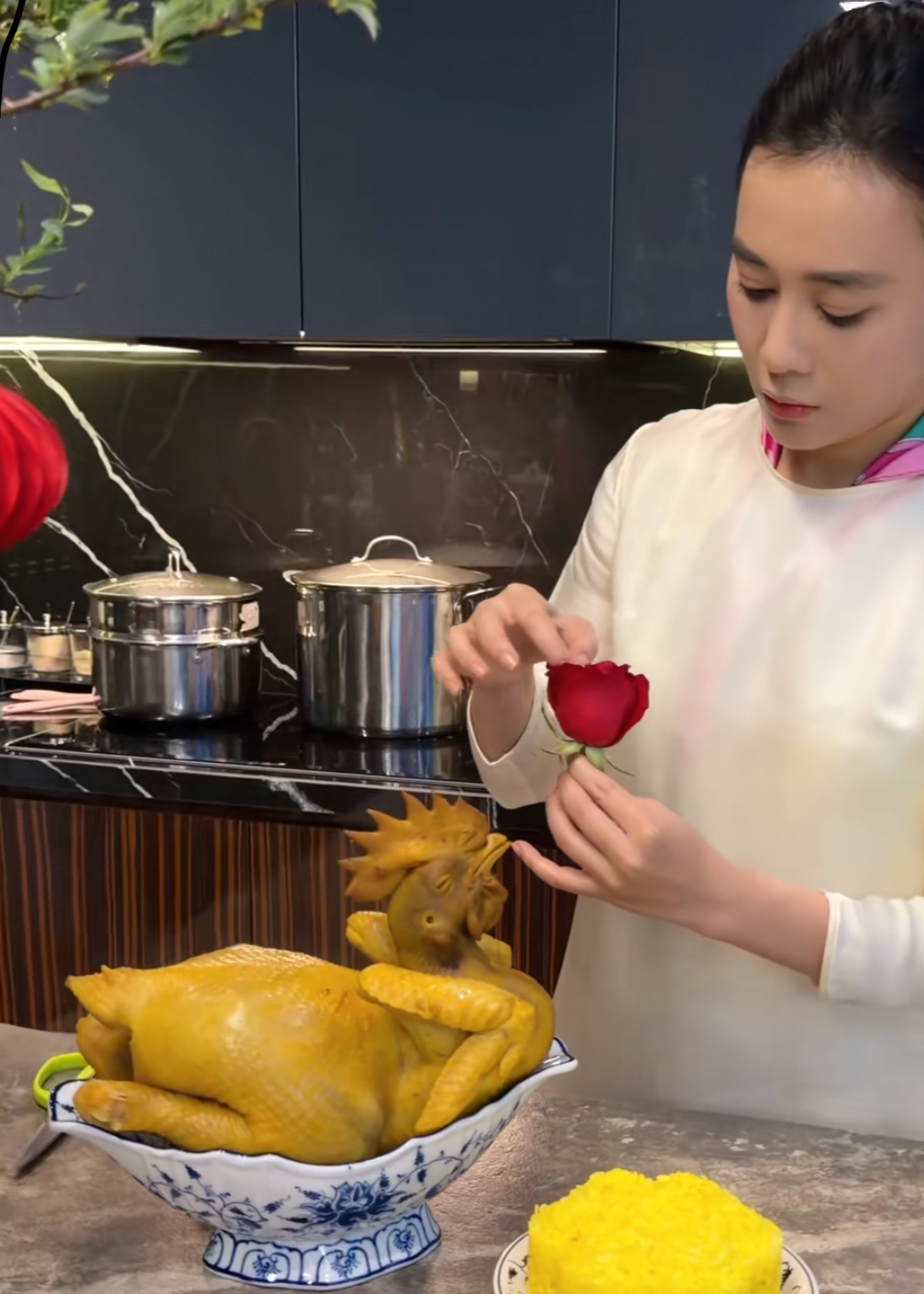 Phương Oanh không còn đeo nhẫn cưới - Ảnh 2.