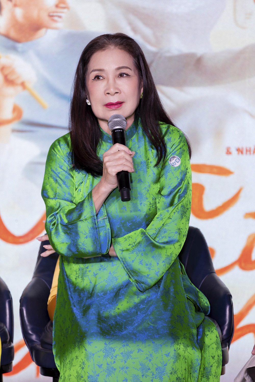 NSND Kim Xuân kể chuyện đóng phim Nhà mình đi thôi: "Lúc đó chúng tôi run lắm" - Ảnh 4.