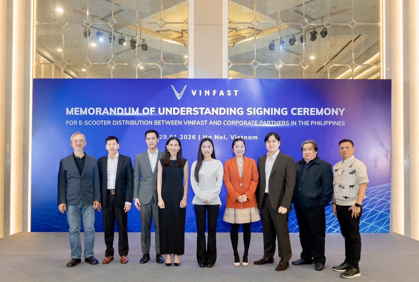 Thống trị thị trường Việt Nam, VinFast lên kế hoạch mang xe máy điện sang 5 quốc gia Đông Nam Á và Nam Á, sẽ mở hàng trăm điểm bán từ năm 2026- Ảnh 2. Thống trị thị trường Việt Nam, VinFast lên kế hoạch mang xe máy điện sang 5 quốc gia Đông Nam Á và Nam Á, sẽ mở hàng trăm điểm bán từ năm 2026- Ảnh 2.