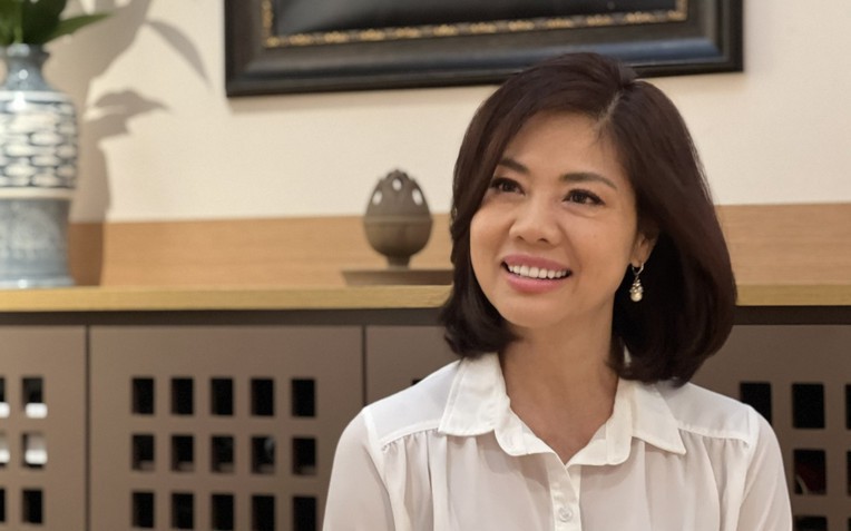 Cuộc sống tuổi 53 trẻ như 30 của nữ ca sĩ Việt nổi tiếng, 3 đời chồng, nhiều đ&agrave;n &ocirc;ng theo đuổi - Ảnh 1.