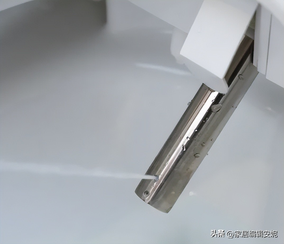 Sau 1 năm dùng bồn cầu thông minh, tôi hiểu vì sao có nhà khen hết lời, có nhà lại hối hận tràn ngập- Ảnh 7.