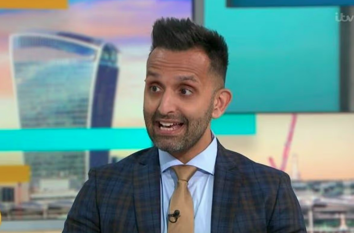 B&aacute;c sĩ đa khoa cảnh b&aacute;o trực tiếp những ai đang d&ugrave;ng điện thoại kiểu n&agrave;y - Ảnh 1.