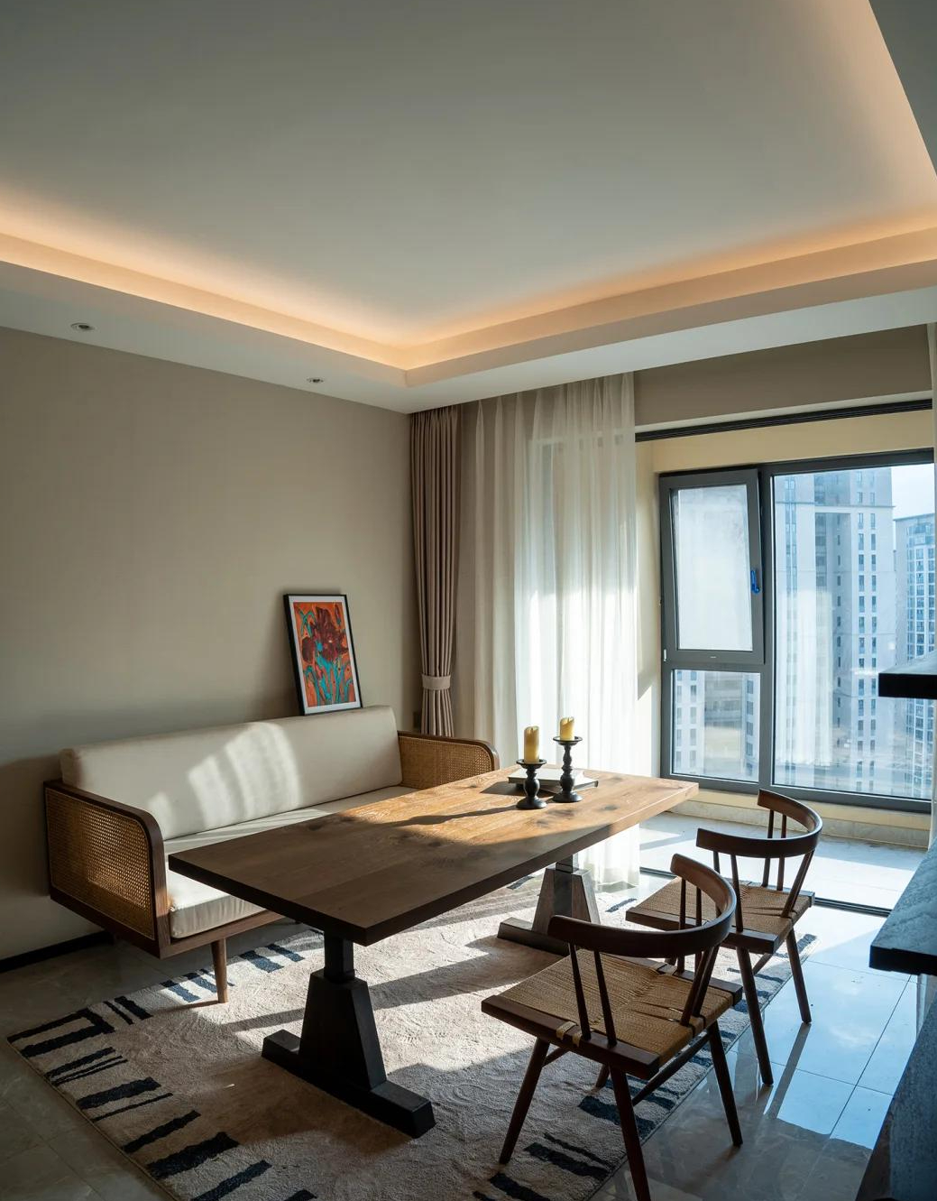 Vợ t&ocirc;i ki&ecirc;n quyết kh&ocirc;ng đặt b&agrave;n ăn trong ph&ograve;ng ăn - t&ocirc;i phản đối kịch liệt, nhưng khi ho&agrave;n thiện th&igrave; chỉ biết&hellip; "xin lỗi vợ" - Ảnh 3.