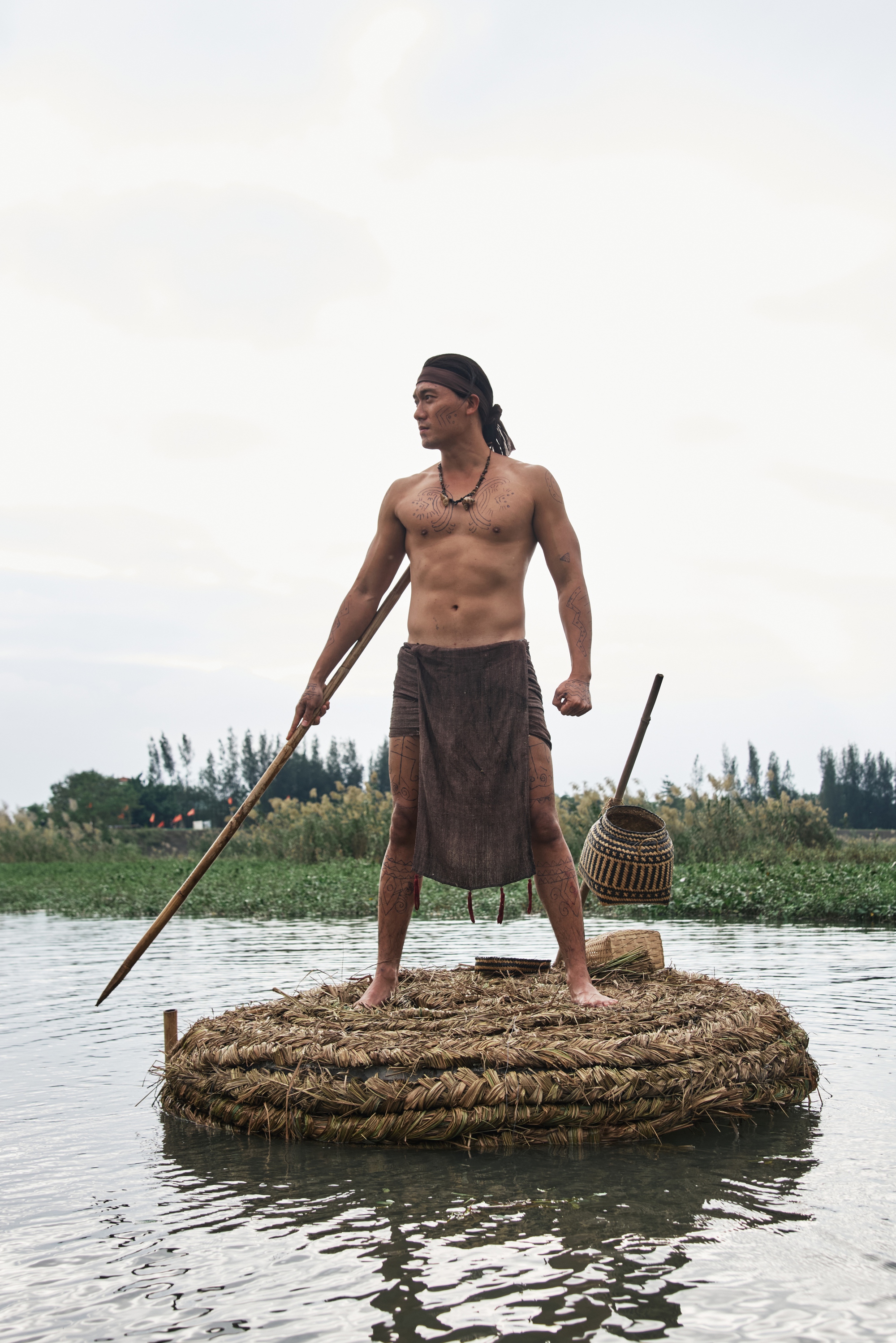 Huyền Tình Dạ Trạch: Dàn nam chính 6 múi "đốt cháy màn ảnh", visual toàn cực phẩm- Ảnh 2.