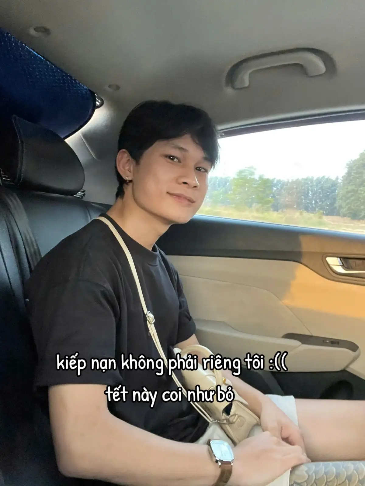 Cận Tết v&agrave; thảm họa l&agrave;m t&oacute;c của ch&agrave;ng trai khiến 3 triệu người cười nghi&ecirc;ng ngả - Ảnh 1.