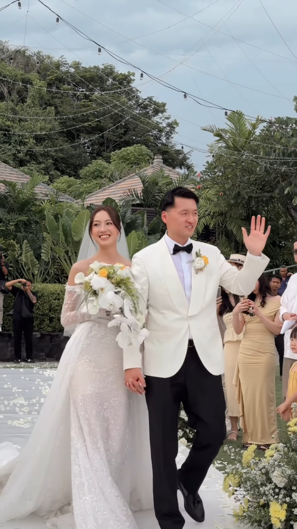 "Nữ thần chân dài" bí mật cưới người tình lâu năm - Ảnh 4.