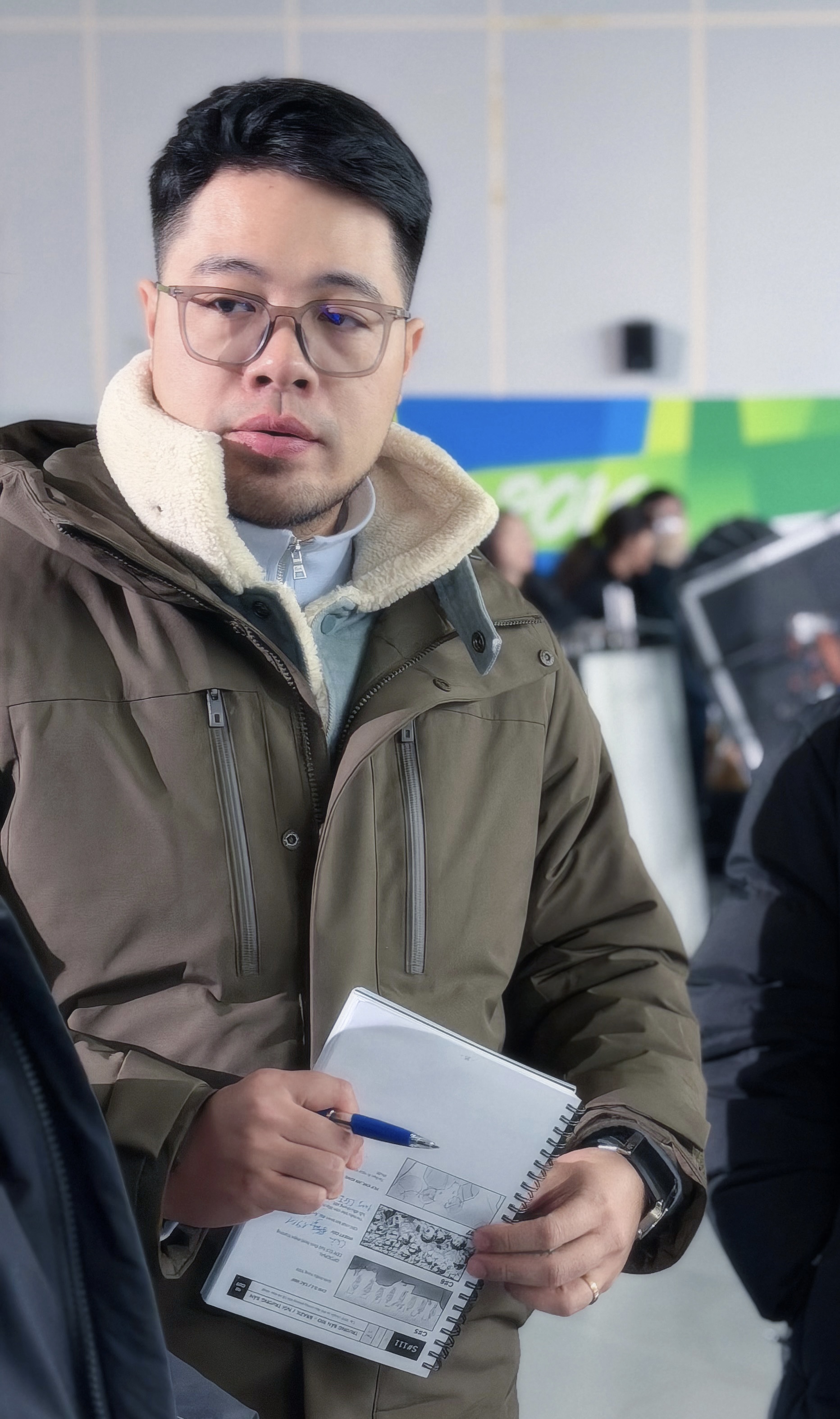 Đạo diễn Đinh Tuấn Vũ và dự án "Viên đạn cuối cùng" về huyền thoại bắn súng Việt Nam - Ảnh 1.