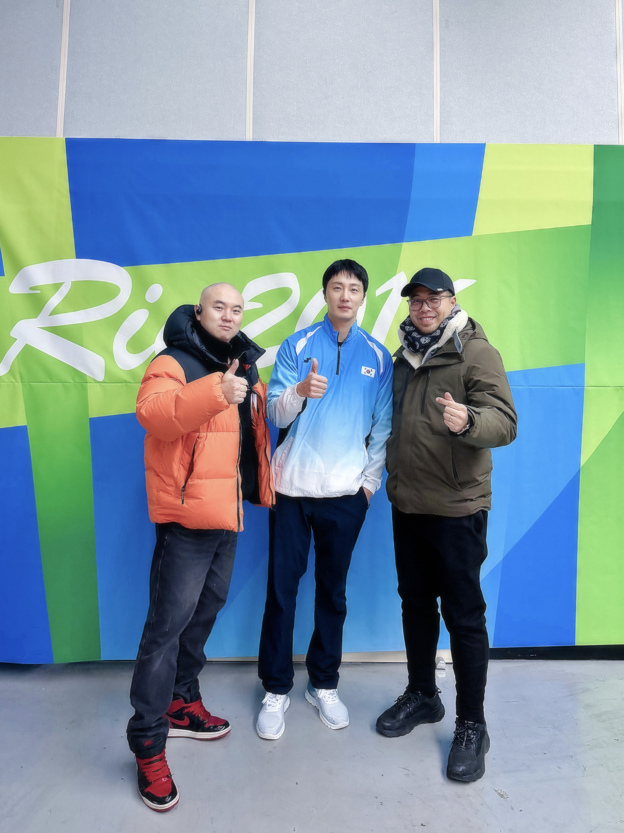 Đạo diễn Đinh Tuấn Vũ và dự án "Viên đạn cuối cùng" về huyền thoại bắn súng Việt Nam - Ảnh 4.