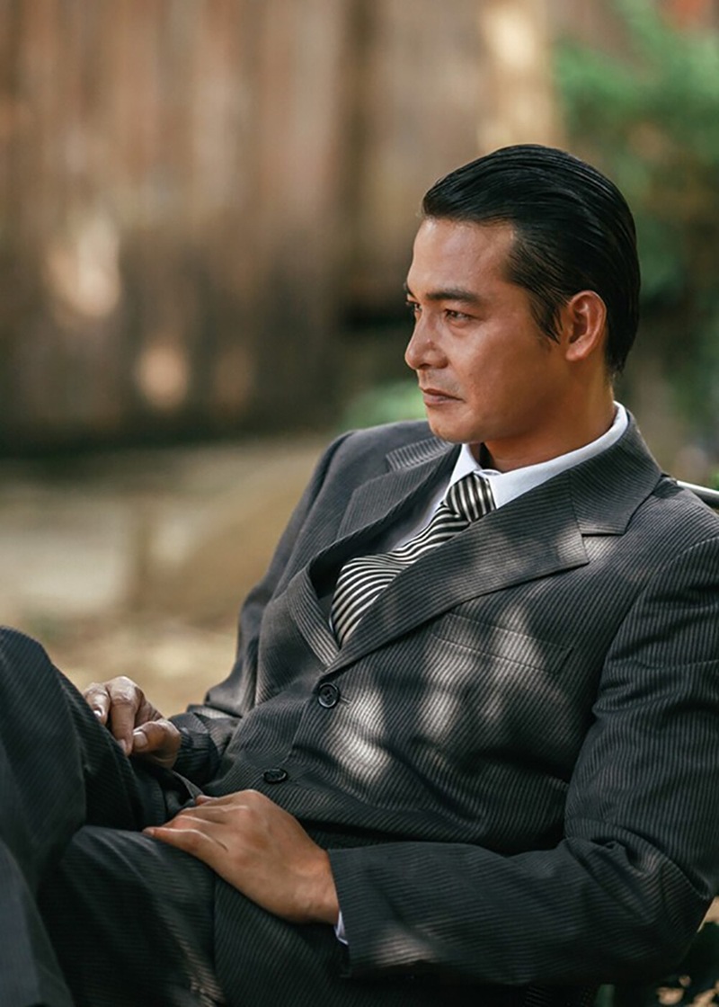 Ly h&ocirc;n vợ đại gia hơn 9 tuổi, vỡ nợ 20 tỷ, nam diễn vi&ecirc;n thay đổi hẳn 1 điều, cuộc sống ng&agrave;y c&agrave;ng tốt l&ecirc;n - Ảnh 1.