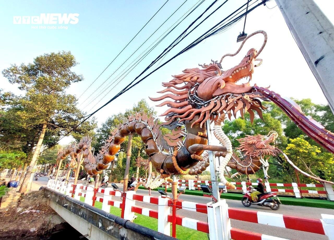 Nghệ nhân Nguyễn Minh Thuận ra mắt linh vật ngựa độc đáo dịp Tết 2026 - Ảnh 15.