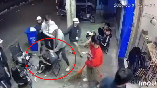 Nam sinh lớp 9 bị đ&aacute;nh tử vong khi đang ngồi uống nước: Đ&atilde; r&otilde; nguy&ecirc;n nh&acirc;n - Ảnh 1.