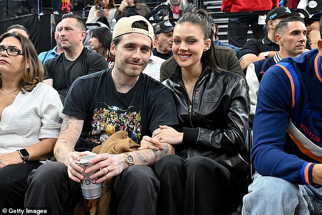 David Beckham bán penhouse 600 tỷ giữa lúc 