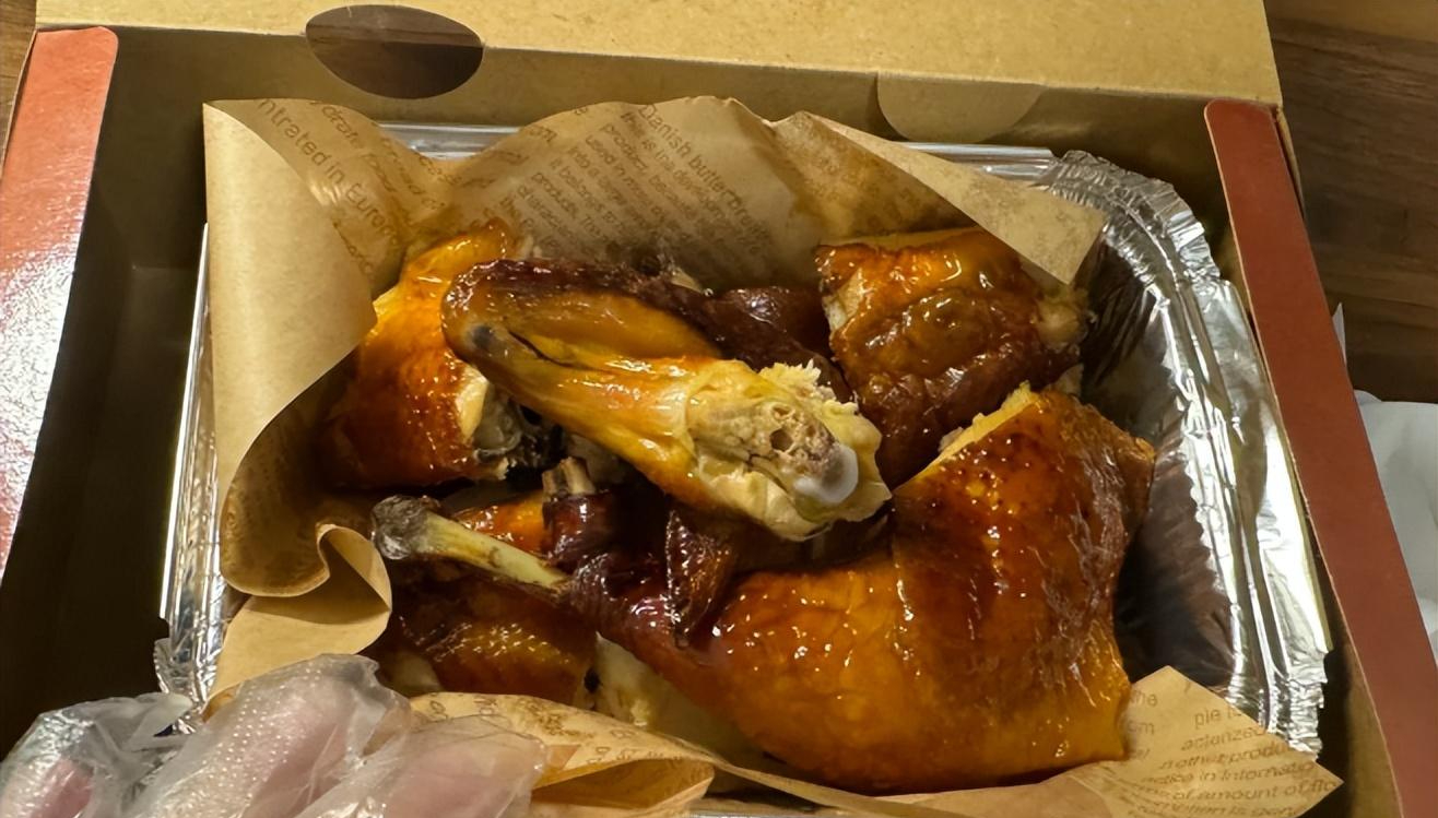 50 tuổi, dọn nhà theo 7 nguyên tắc này, một phụ nữ đã để dành hơn 700 triệu chỉ trong 5 năm- Ảnh 1.