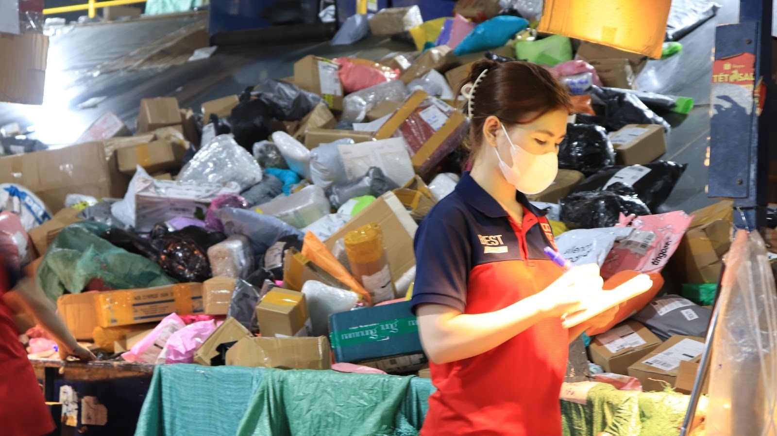 Công nghệ logistics tại Trung tâm Củ Chi: Chạy đua giao hàng đúng hẹn trước Tết 2026 - Ảnh 5.