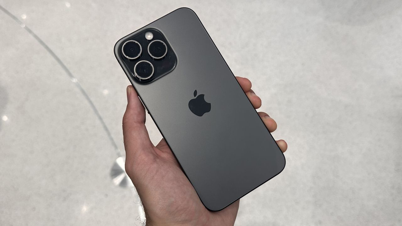 4 Chiếc iPhone cũ đáng mua nhất năm 2026 cho nhu cầu giải trí và công việc - Ảnh 2.