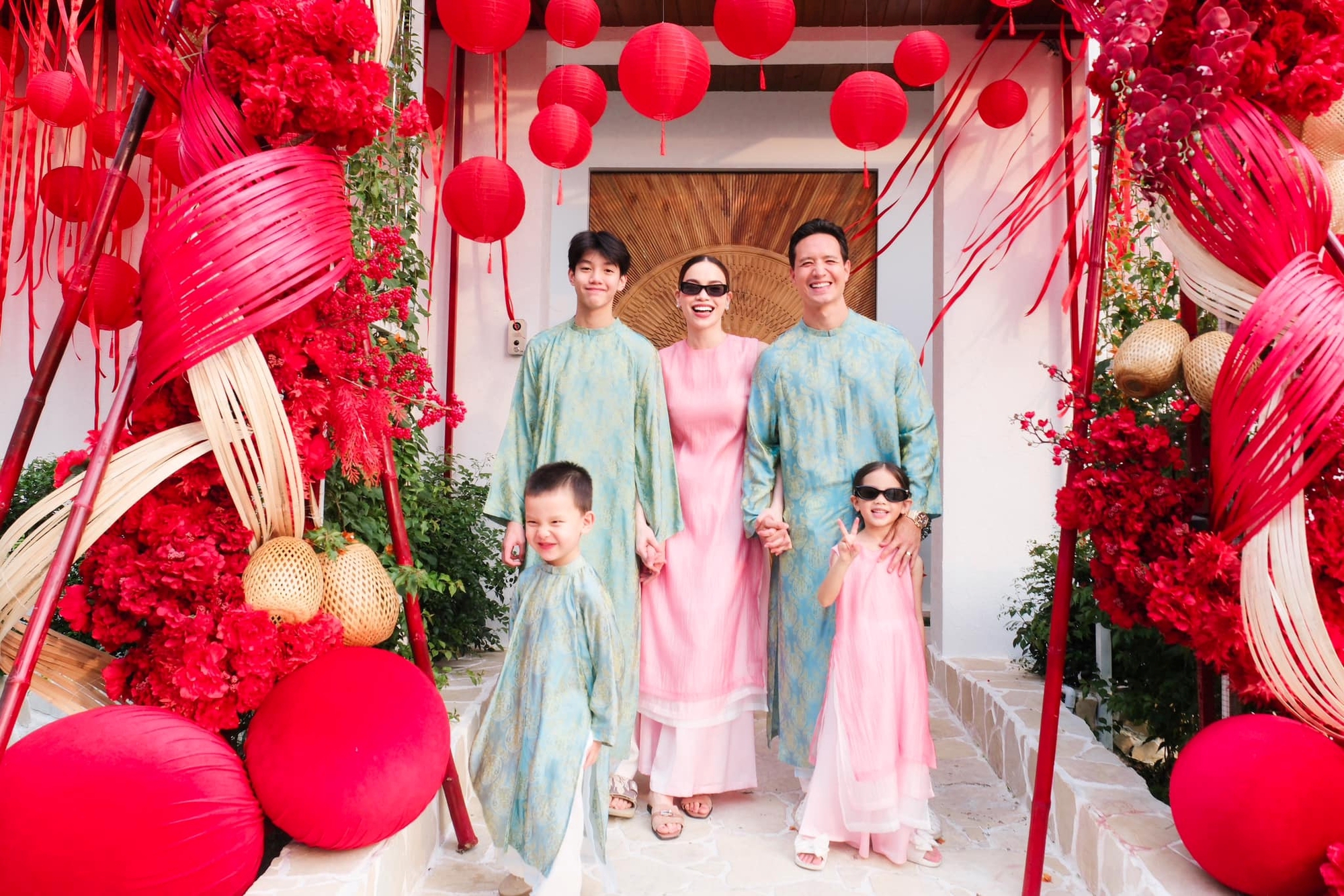 Nữ ca sĩ đình đám ở biệt thự hàng chục tỷ đồng, hôn nhân viên mãn bên chồng 2 là Việt kiều, dù không đám cưới - Ảnh 5.