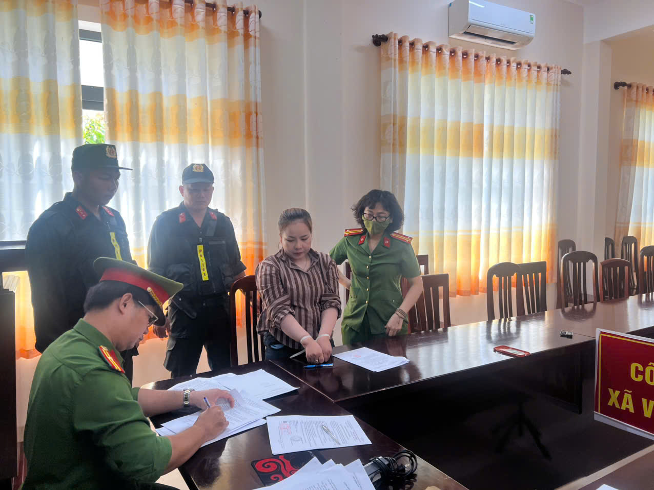 H&eacute; lộ đường đi của heo bệnh v&agrave;o l&ograve; mổ ở Cần Thơ - Ảnh 1.