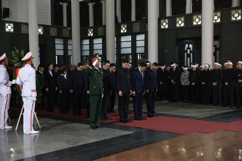 Lễ tang cấp Nh&agrave; nước nguy&ecirc;n Ph&oacute; Chủ tịch Hội đồng Bộ trưởng Đo&agrave;n Duy Th&agrave;nh 2026 - Ảnh 8.