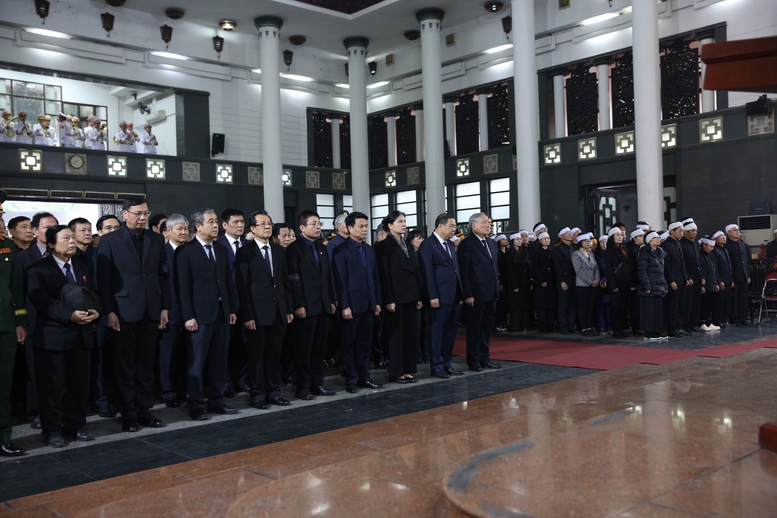 Lễ tang cấp Nh&agrave; nước nguy&ecirc;n Ph&oacute; Chủ tịch Hội đồng Bộ trưởng Đo&agrave;n Duy Th&agrave;nh 2026 - Ảnh 10.